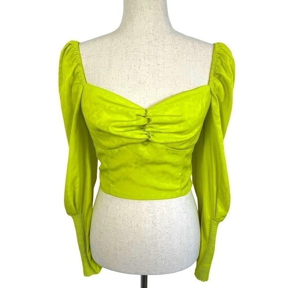 Bar III Long Sleeve Crop Top. Lime Green. Size S. #638 - Picture 1 of 7